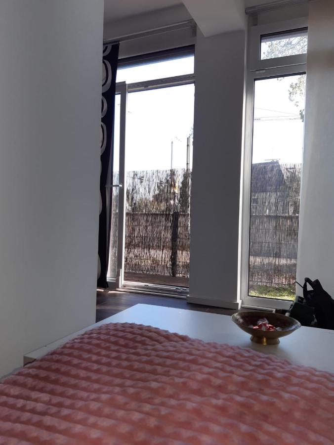 Luxurioese Wohnung Mit Eigenem Garten Augsburg Exterior foto